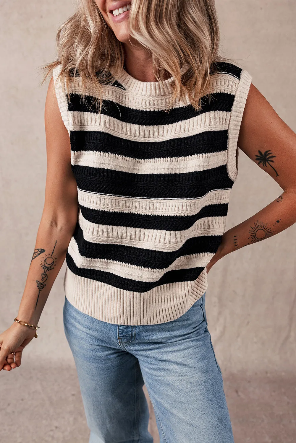 Black Stripe Ribbed Trim Knitted Sweater Vest