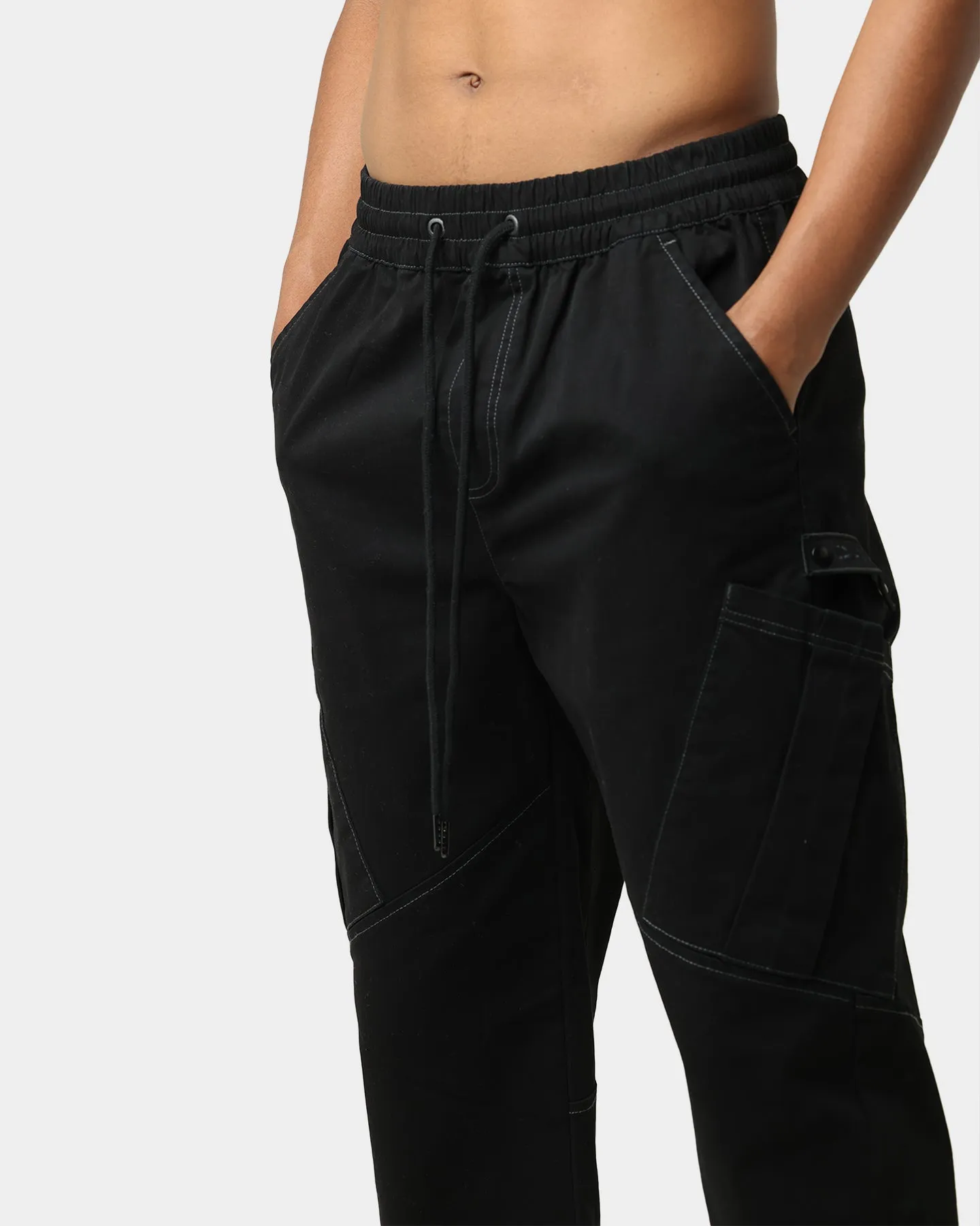 Carré Solution Cargo Joggers Black