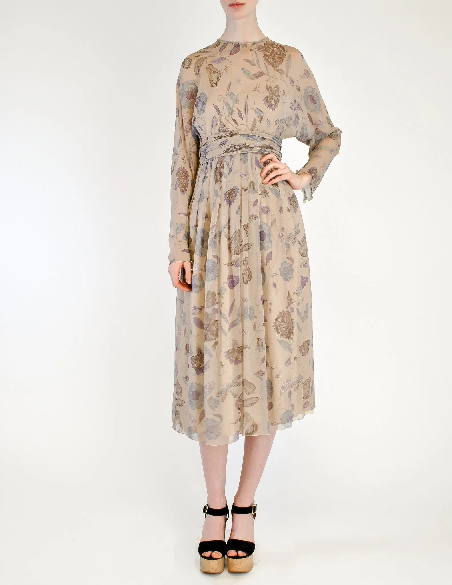 Chloé Vintage AW 1977 Gorgeous Beige Silk Chiffon Floral Harvest Print Dress