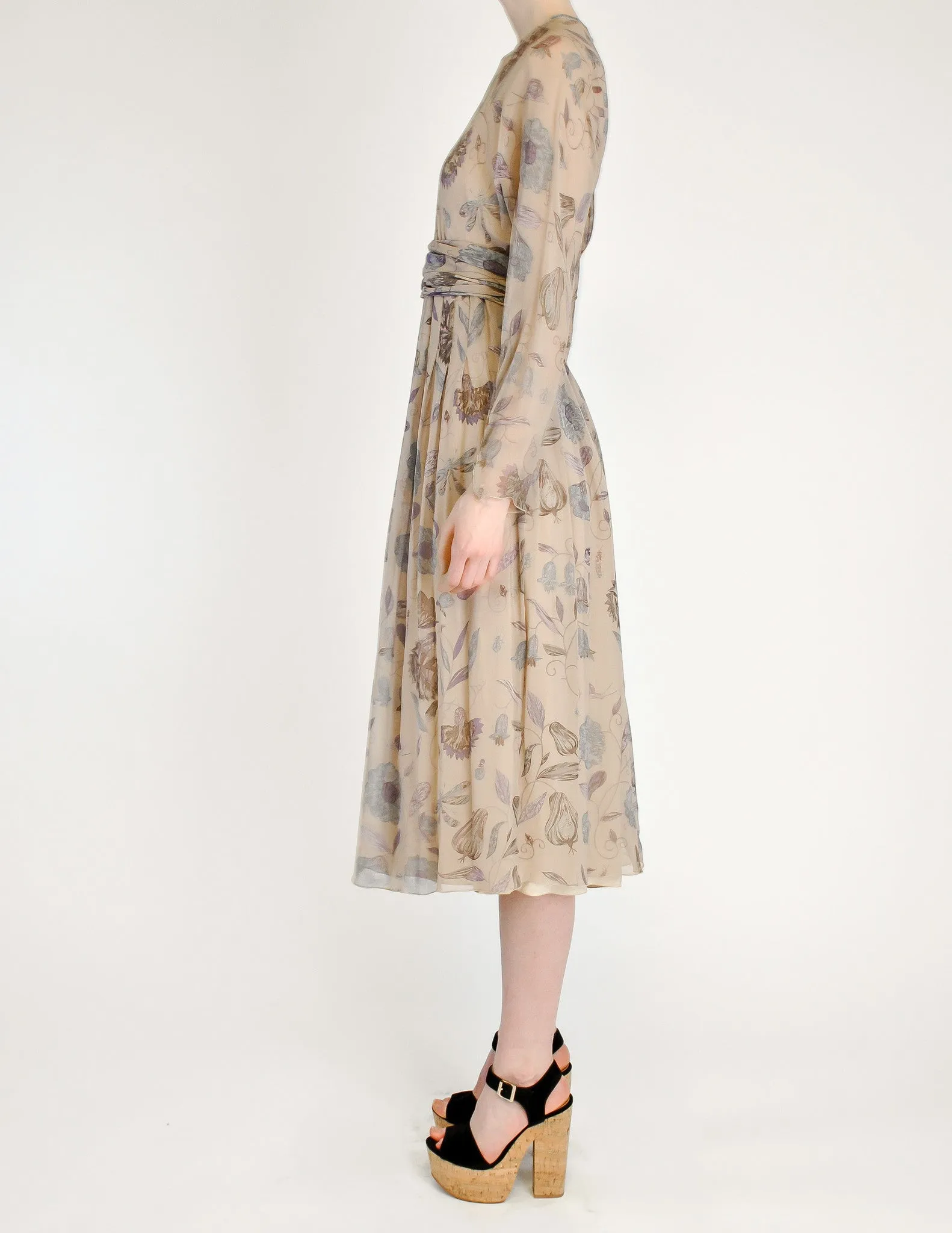 Chloé Vintage AW 1977 Gorgeous Beige Silk Chiffon Floral Harvest Print Dress