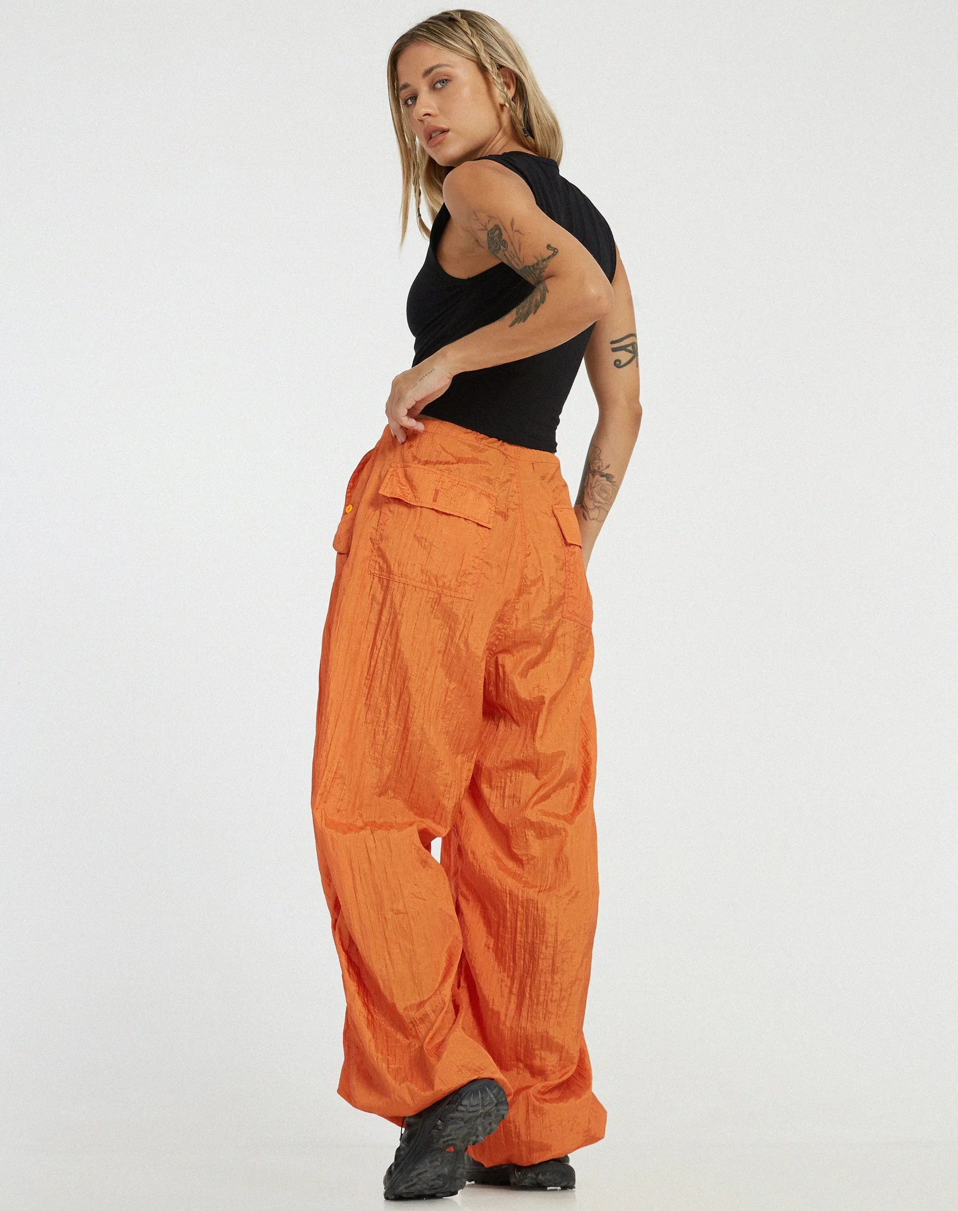 Chute Trouser in Parachute Pumpkin Orange