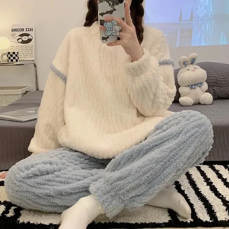 Coral Colorblock Round Collar Plush Pajamas Set