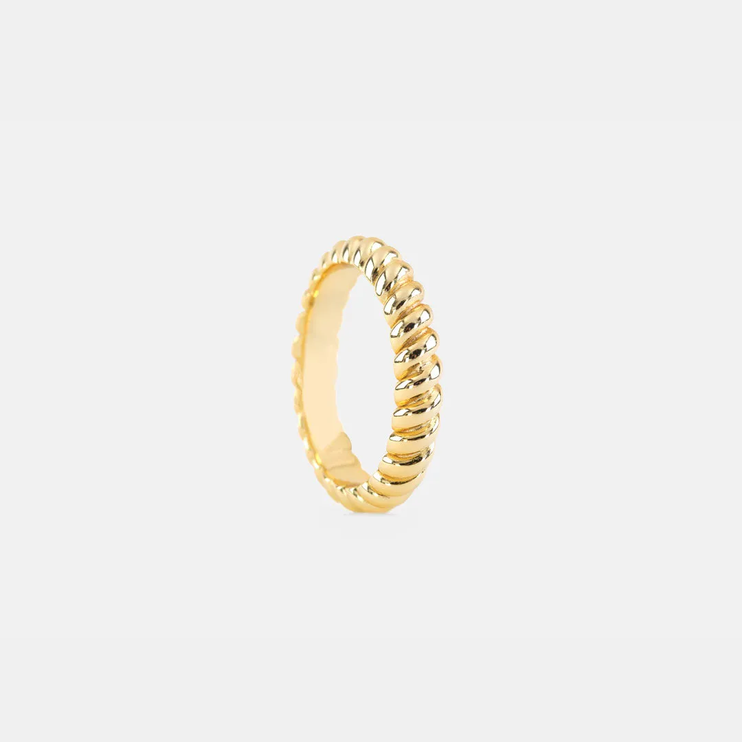 Gold Ripple Ring