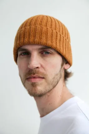 Half Dozen Super-Soft Lambswool Fisherman Beanie (Orange Gazelle)