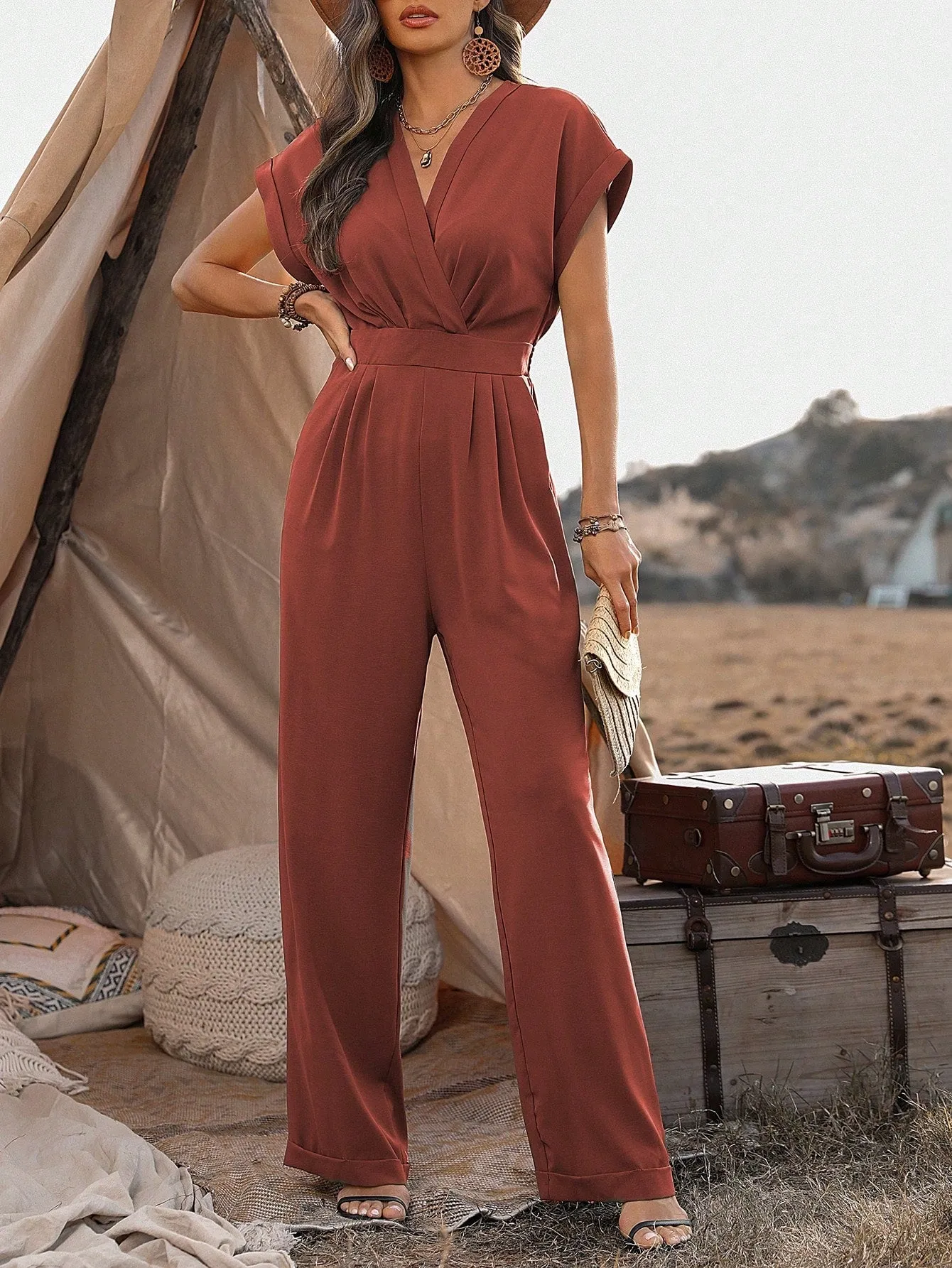 SHEIN LUNE Women Fashionable V-Neck Solid Color Jumpsuit With Waist Belt And Wide-Leg Pants