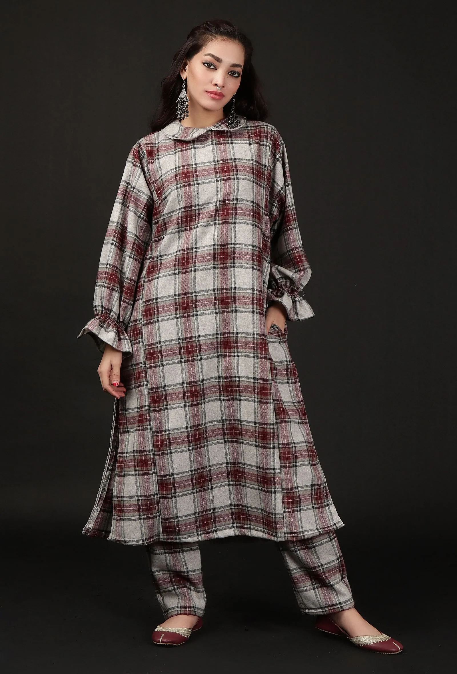 Smoke Grey Woven Tartan Checks Phiran Kurta With Pockets