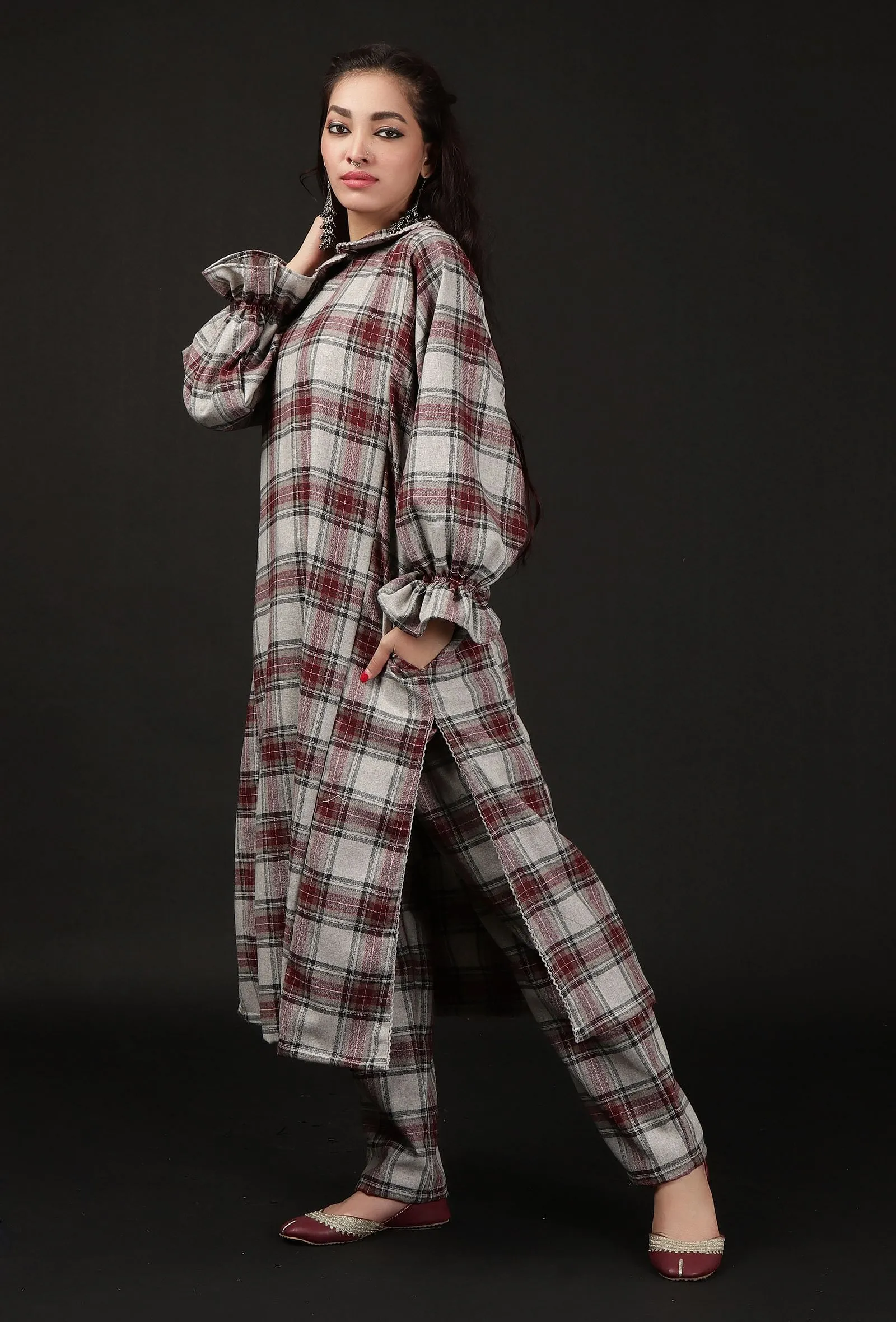 Smoke Grey Woven Tartan Checks Phiran Kurta With Pockets