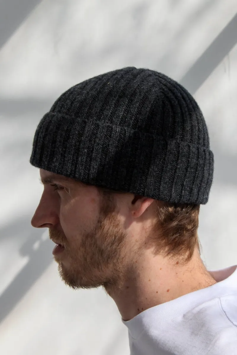 Super-Soft Lambswool Fisherman Beanie - Charcoal Grey