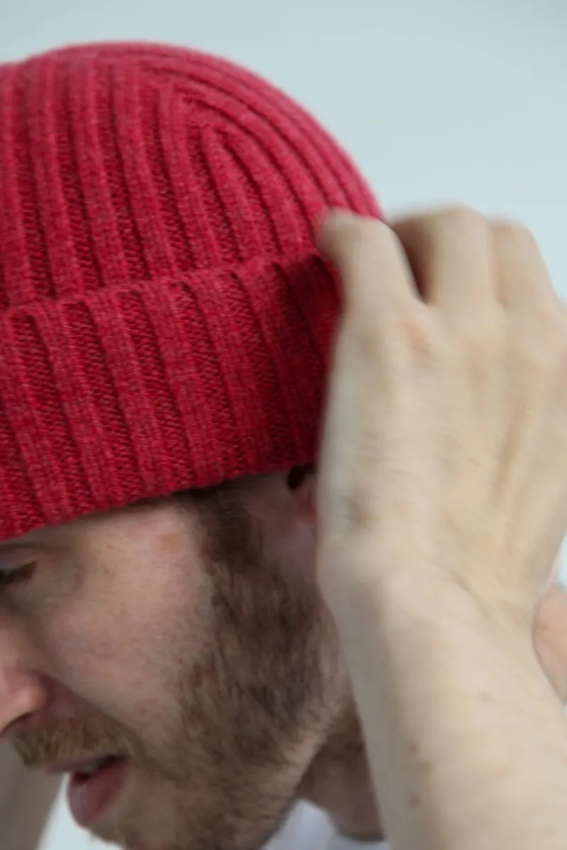 Super-Soft Lambswool Fisherman Beanie - Rouge Red