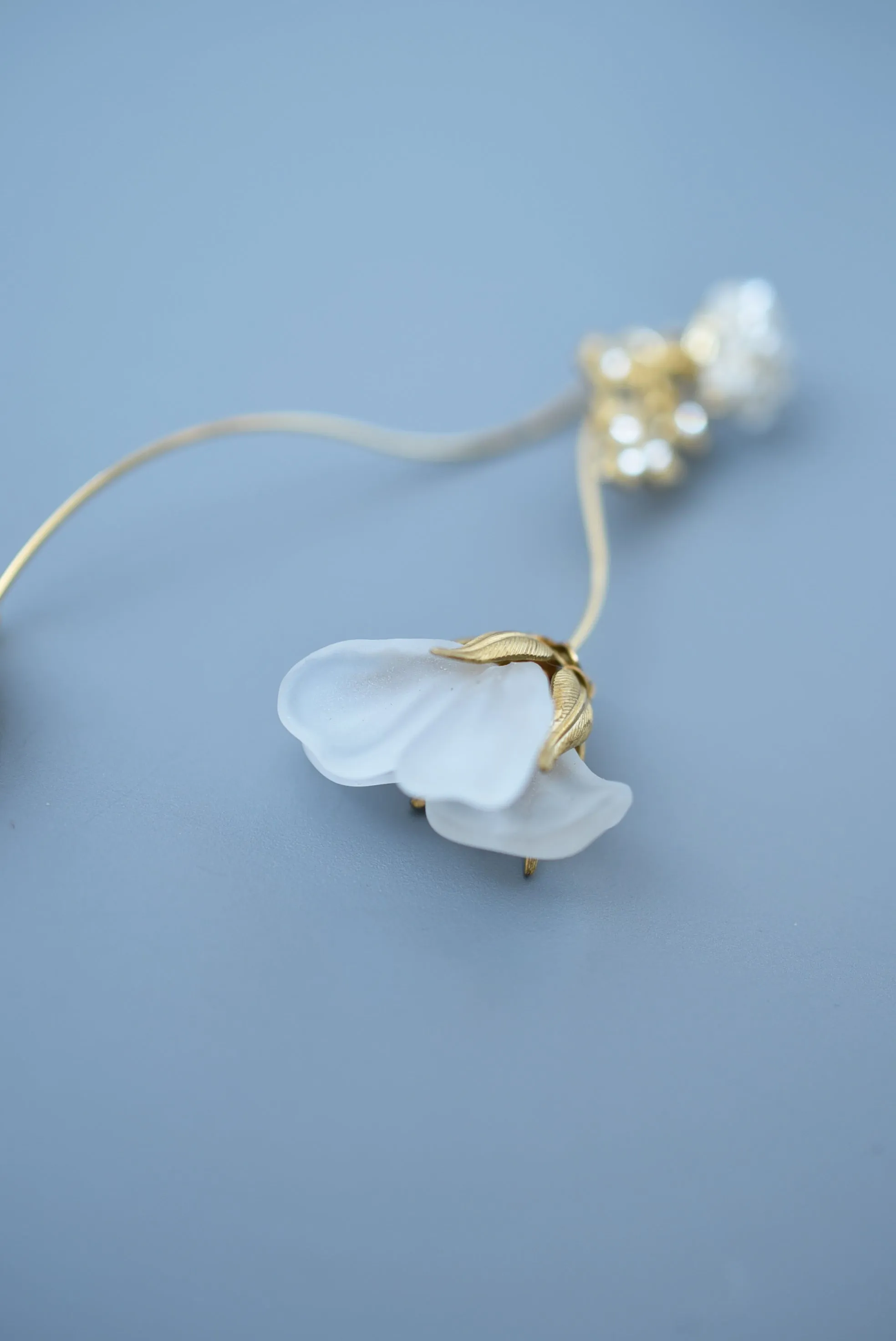 sweet pea bouquet  earring