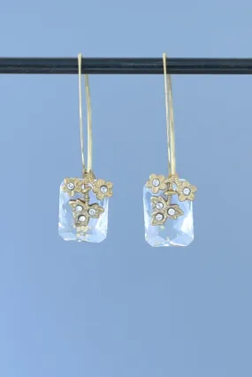 sweet pea glass hook earring