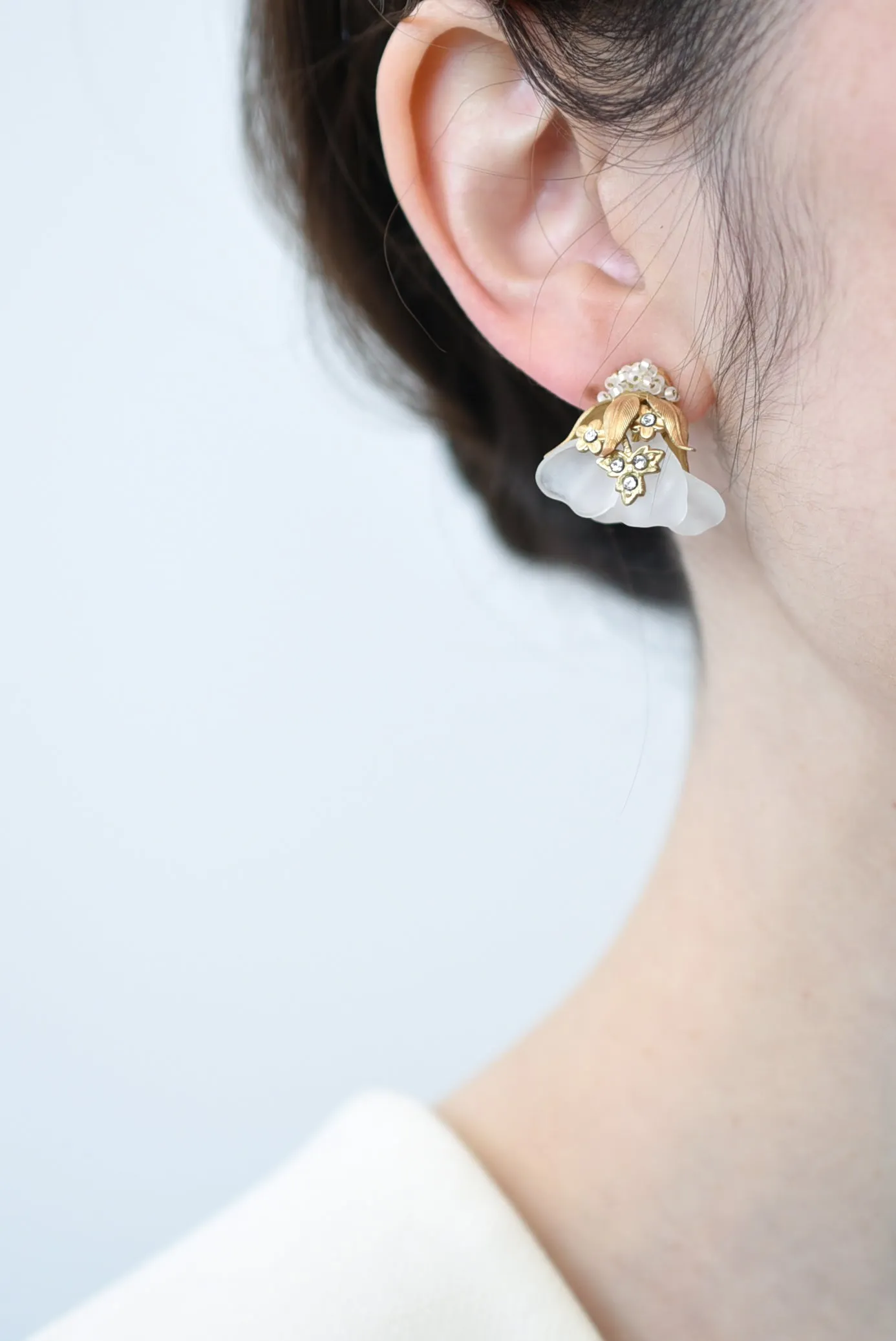 sweet pea petal earring