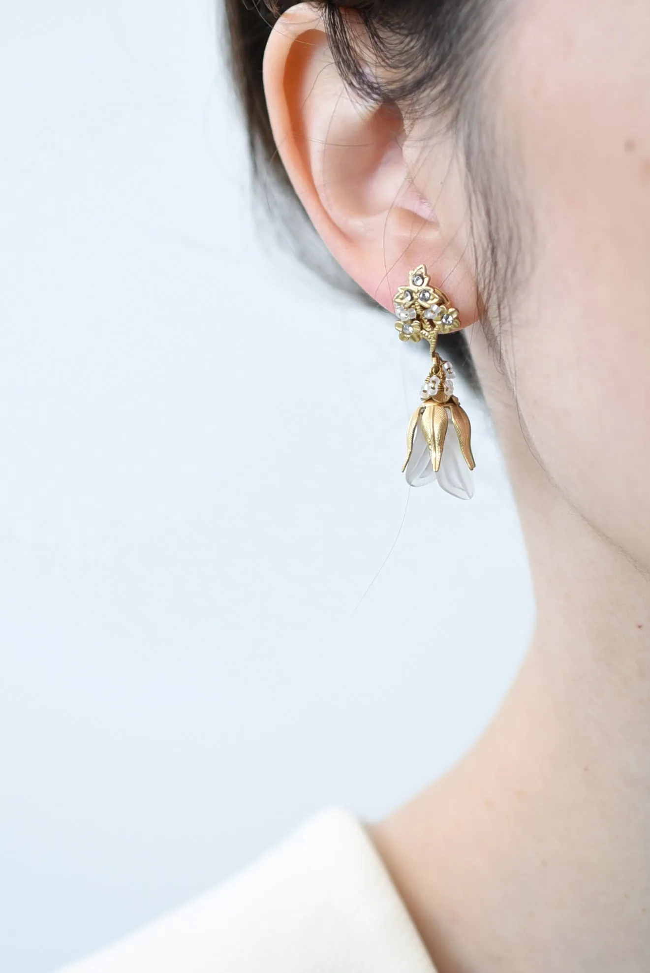 sweet pea tsubomi earring